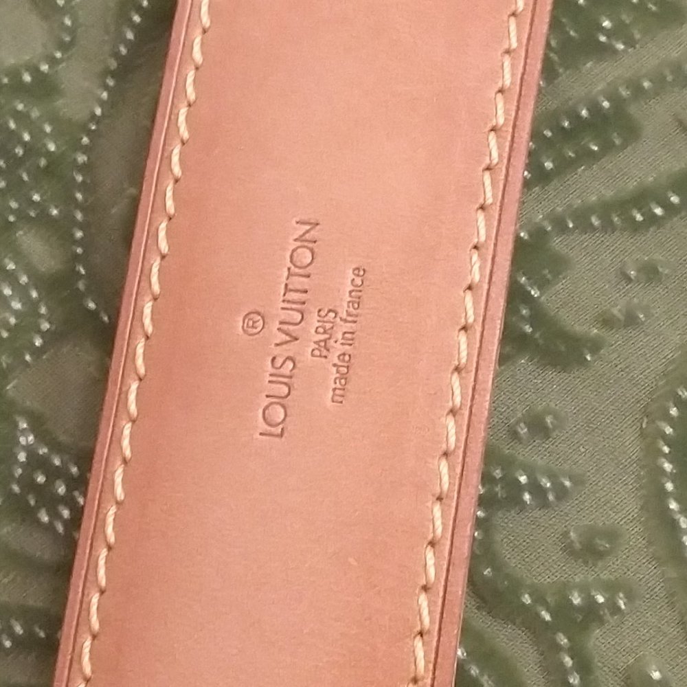 Louis Vuitton Extra Large Strap Pad - Picture 7 of 8